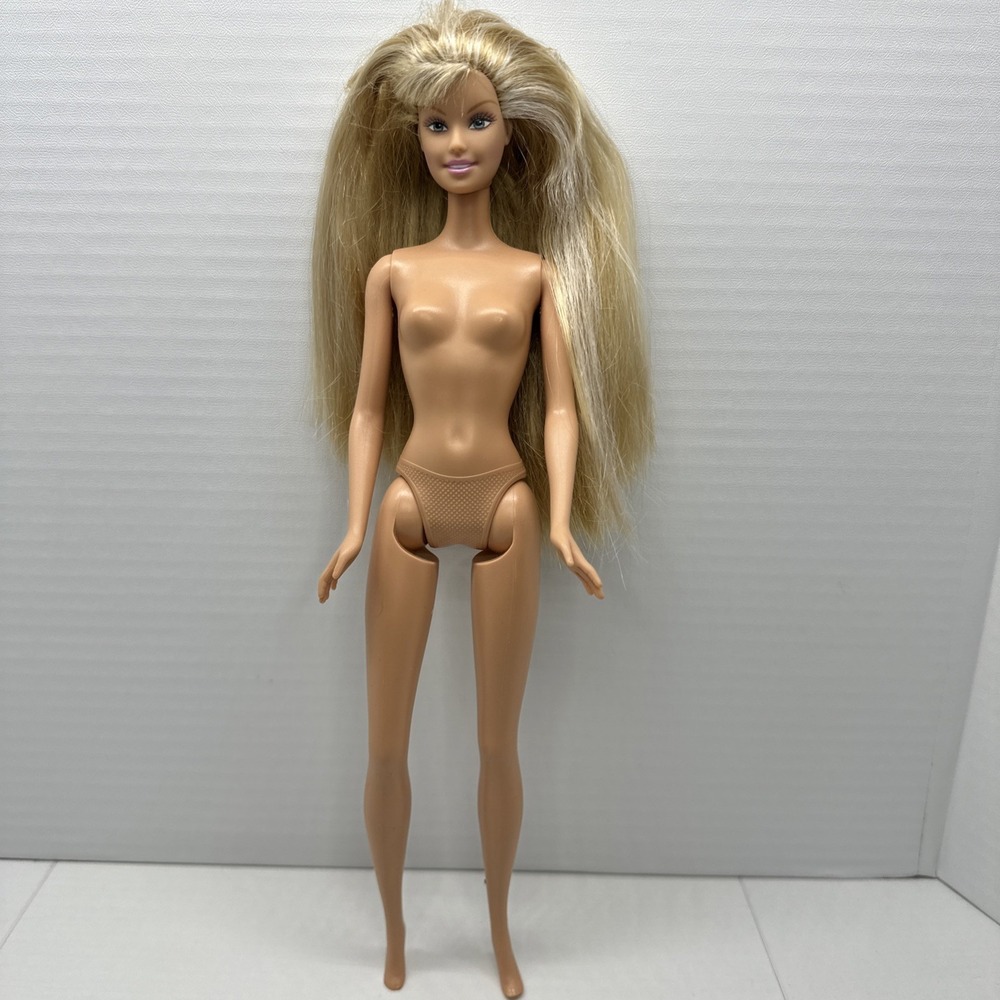Vintage Mattel Barbie Doll - Blonde Hair Blue Eyes - Nude